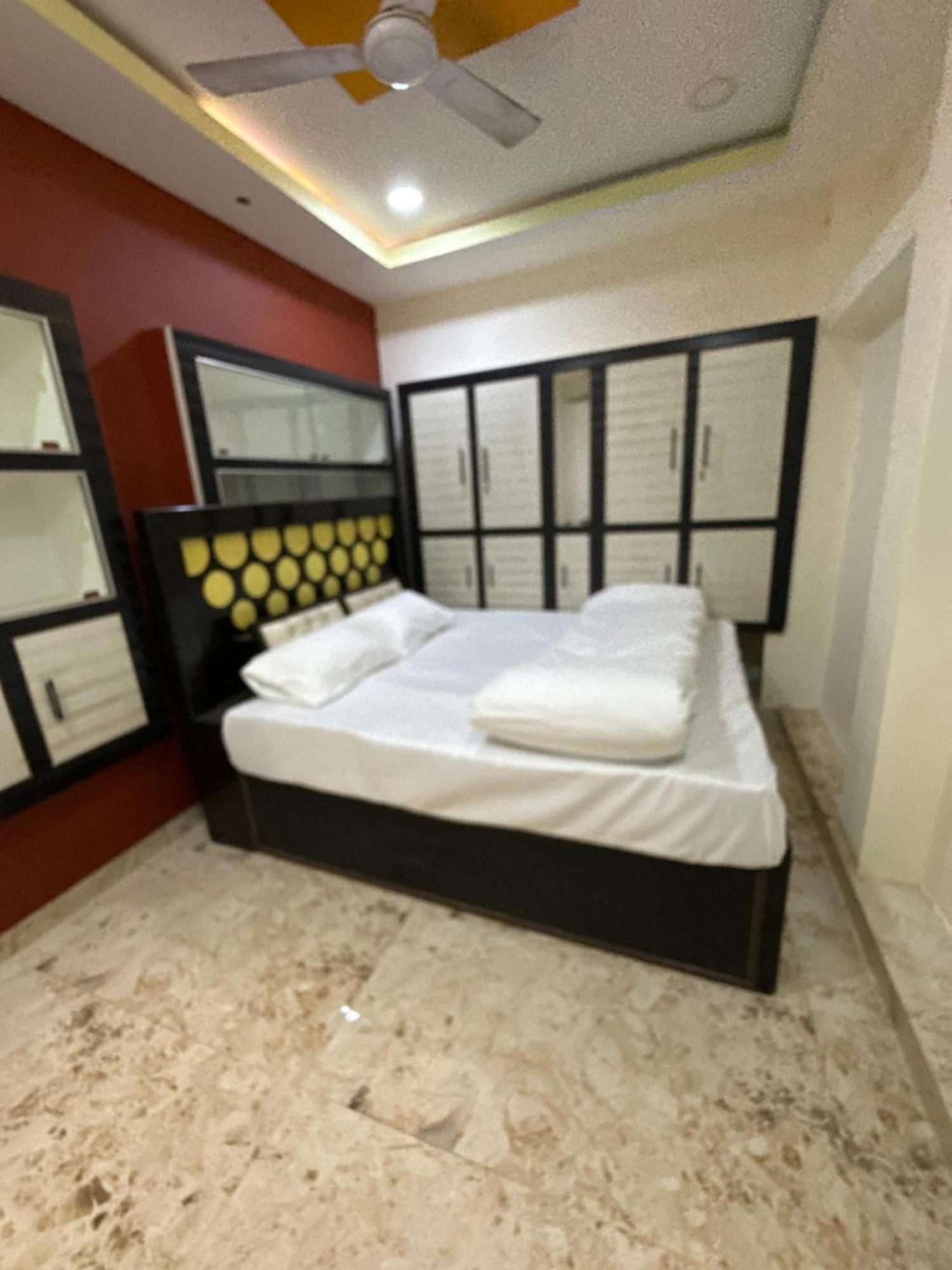 Hotel Royal Heritage Varanasi